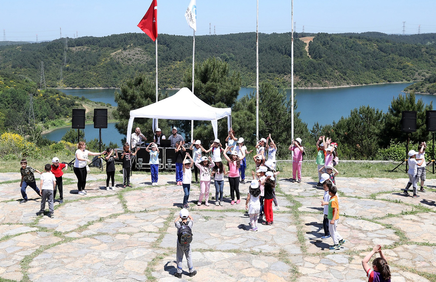 İlkokullarda Fiziksel Etkinlikler Oyunları