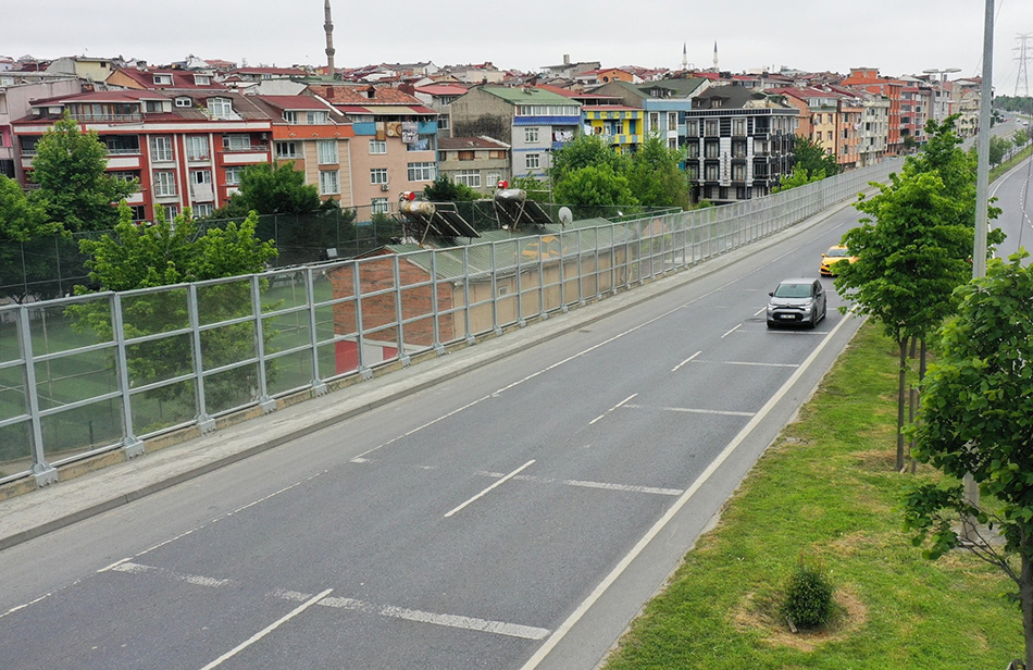 Sultangazi Belediyesi’nden Gürültü Bariyeri Çalışması