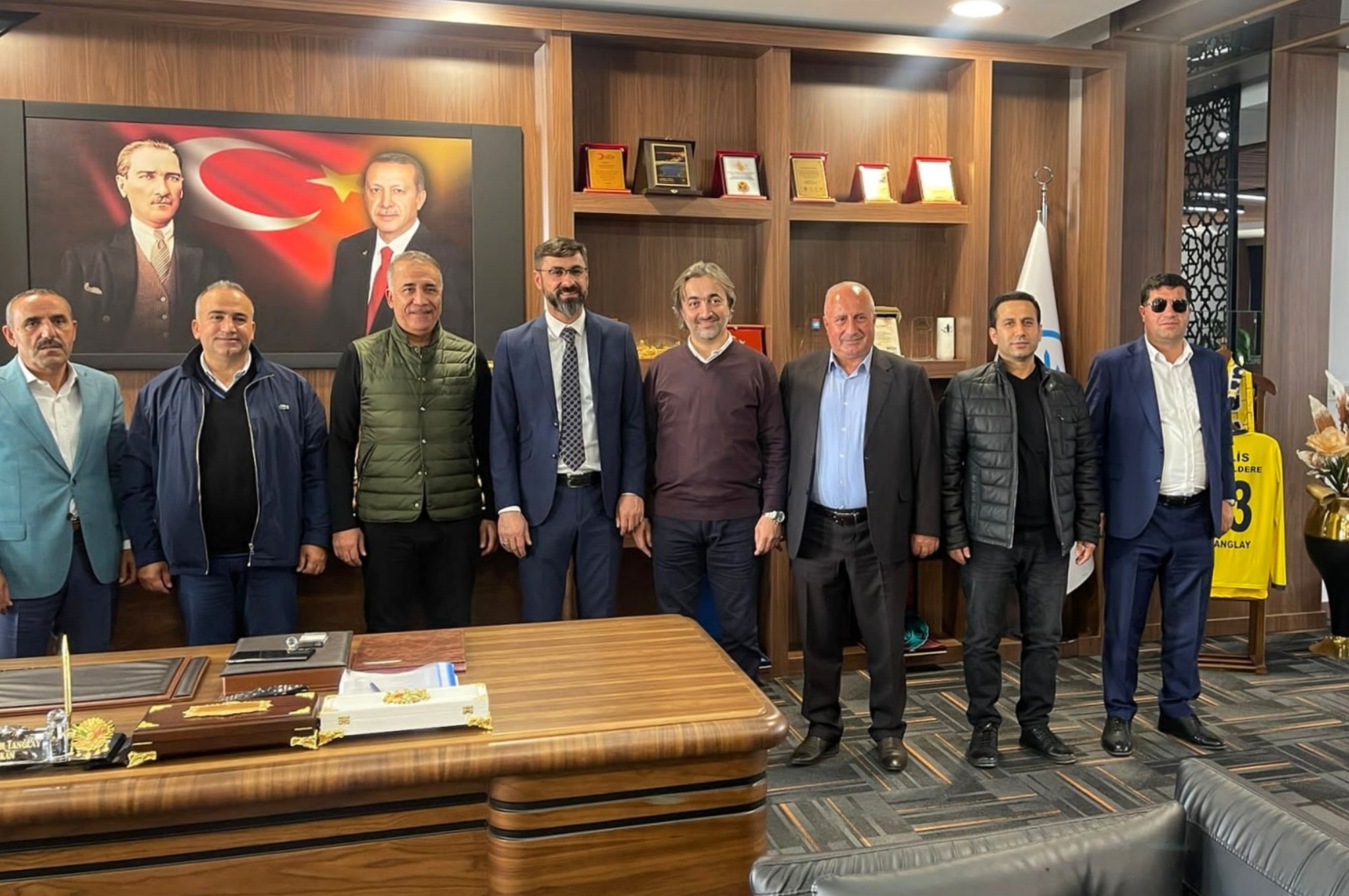 Sultangazi’den Muş ve Bitlis’e Kardeşlik Ziyareti