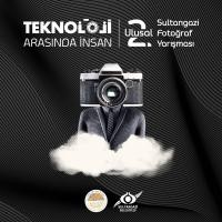 TEKNOLOJİ ARASINDA İNSAN
