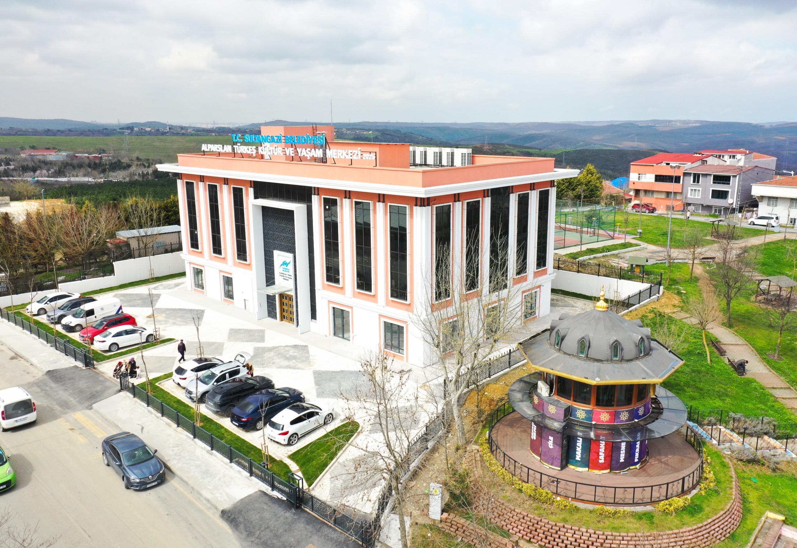 YAYLA MAHALLESİ GENÇLİK SPOR VE SAĞLIK MERKEZİ