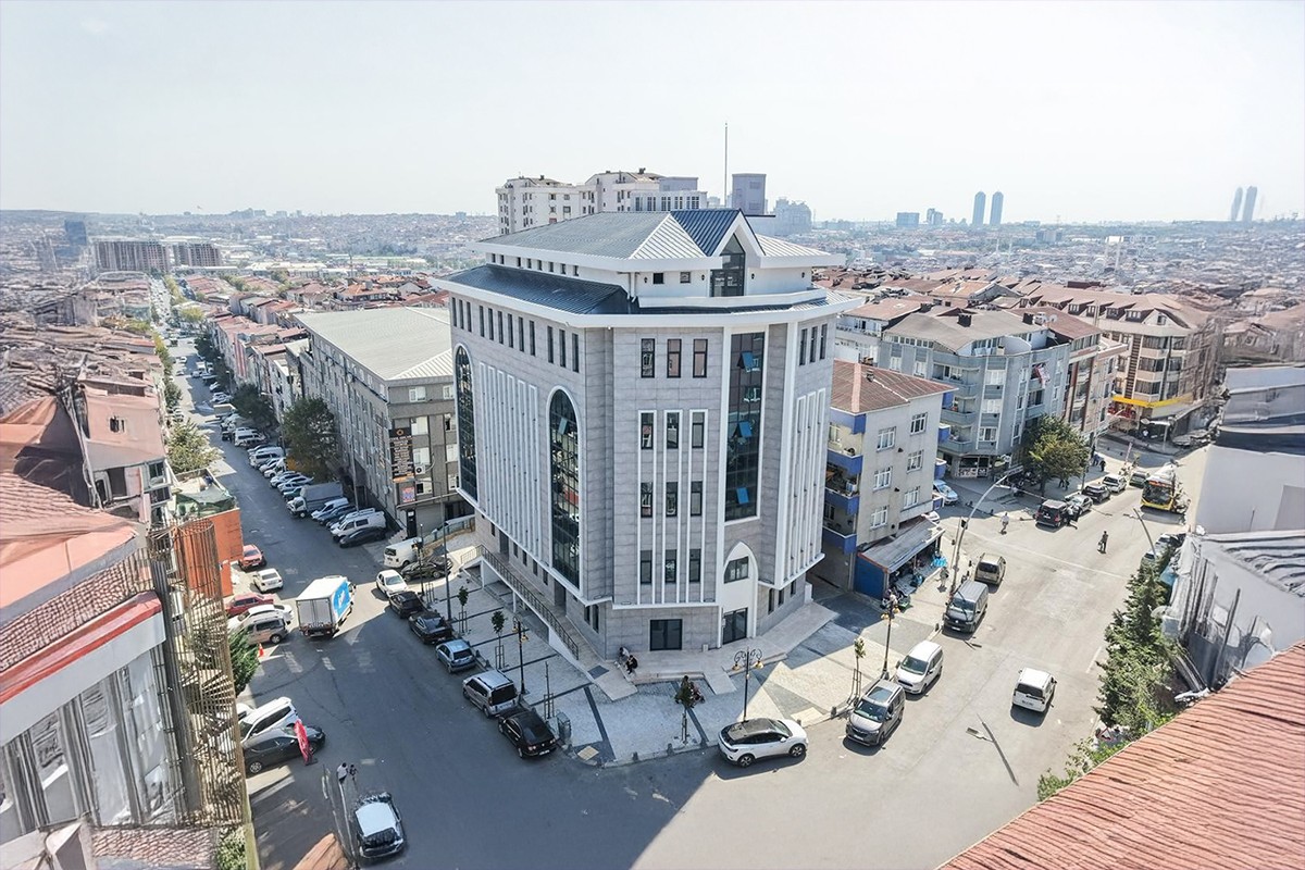 NECİP FAZIL KÜLTÜR MERKEZİ